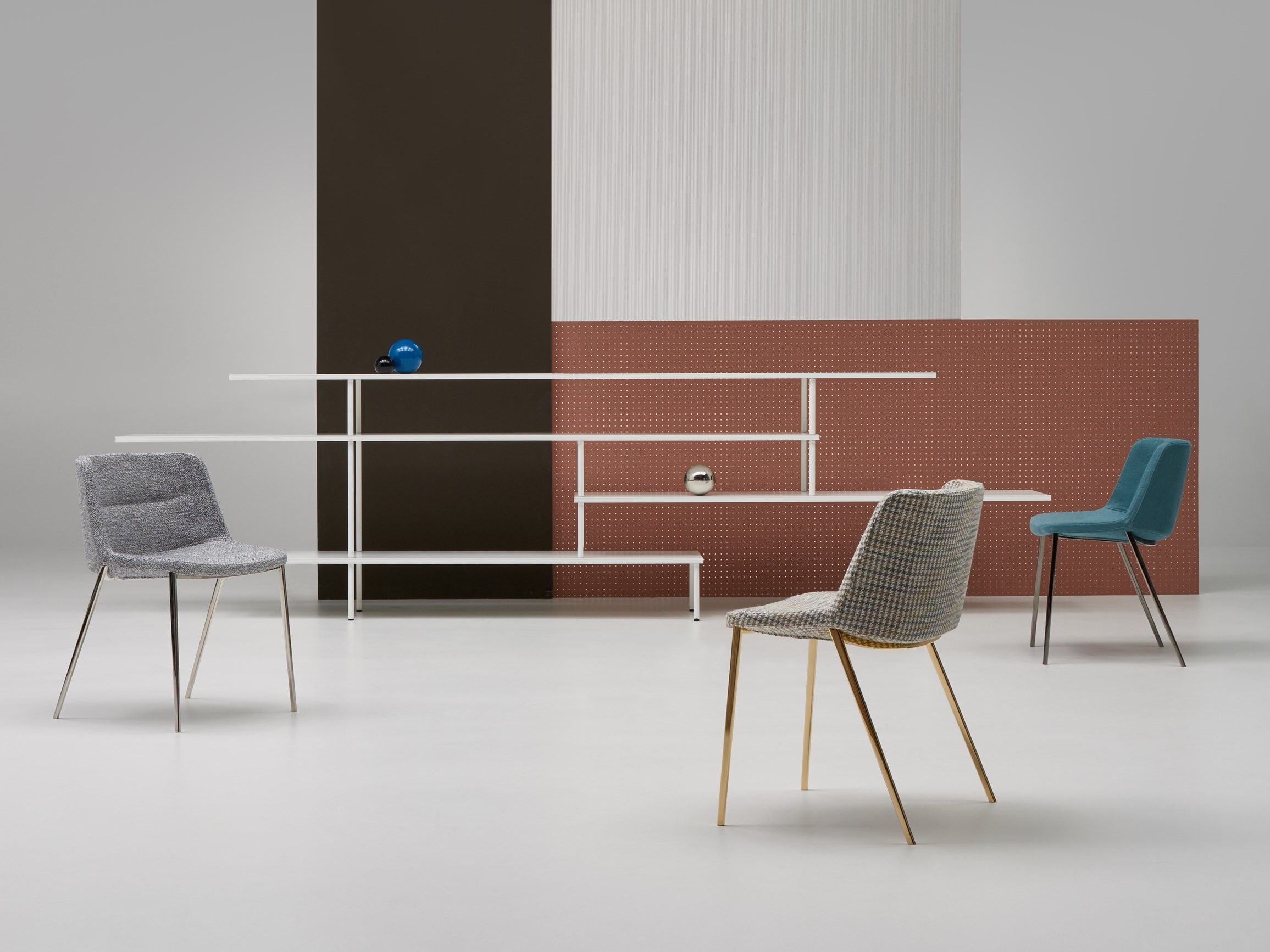 华体会(中国) - 坐具|餐椅|办公家具|设计师家具|AIKU SOFT  洽谈椅/餐椅