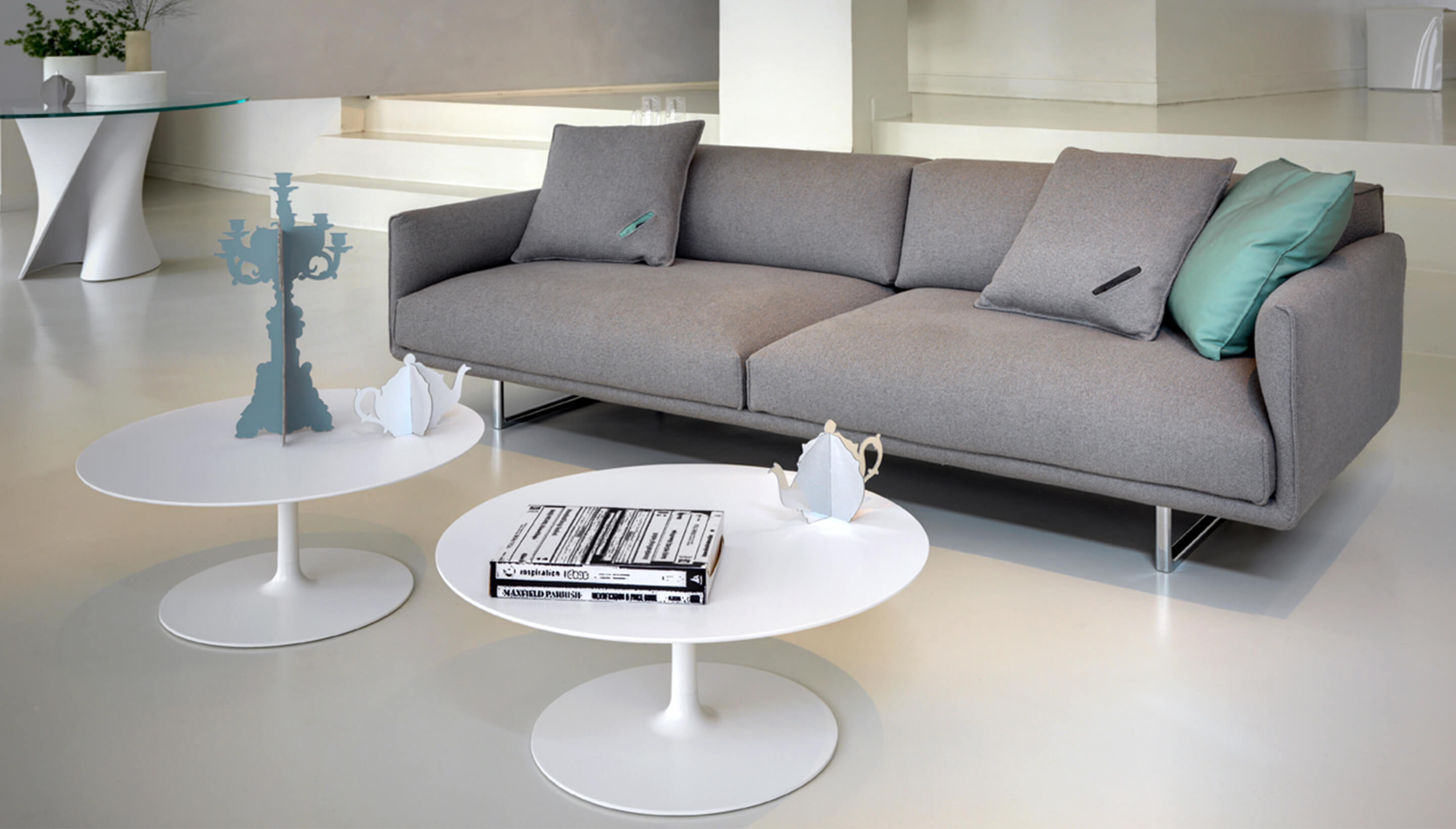 华体会(中国) - 桌几|茶几/边几|办公家具|设计师家具|FLOW LOW TABLES 茶几/咖啡桌
