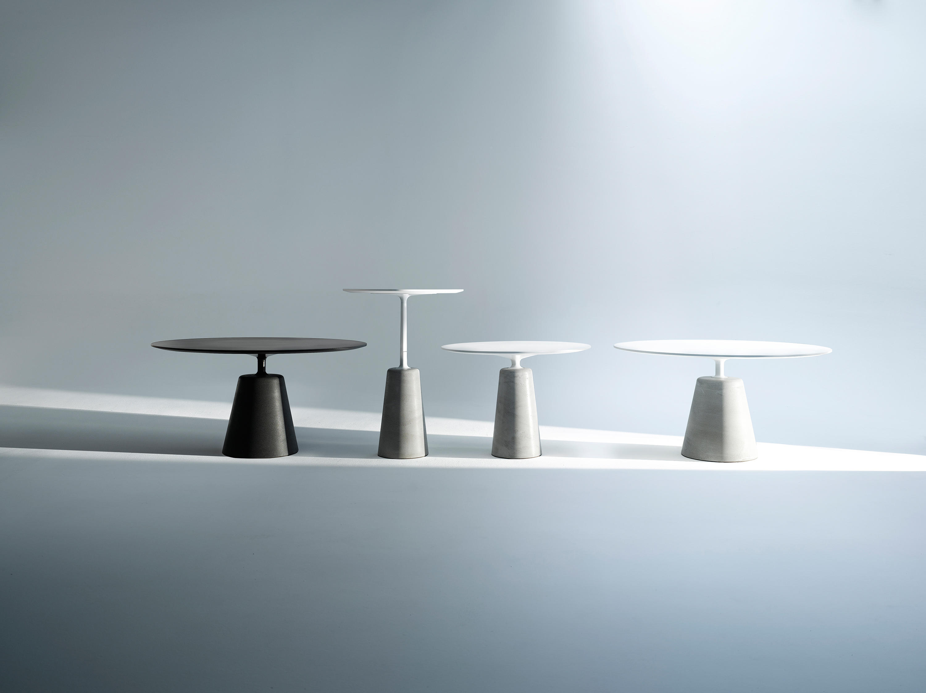 华体会(中国) - 桌几|餐桌|办公家具|设计师家具|ROCK TABLE 餐桌/咖啡桌