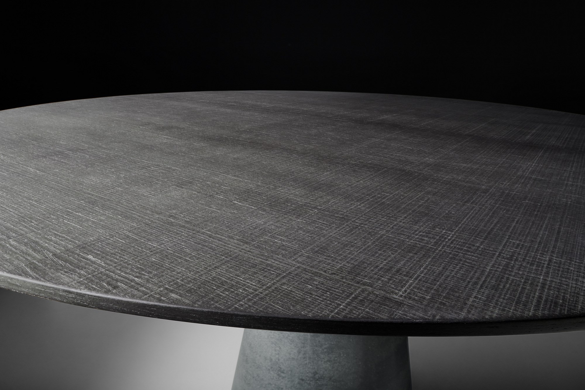 华体会(中国) - 桌几|餐桌|办公家具|设计师家具|ROCK TABLE 餐桌/咖啡桌