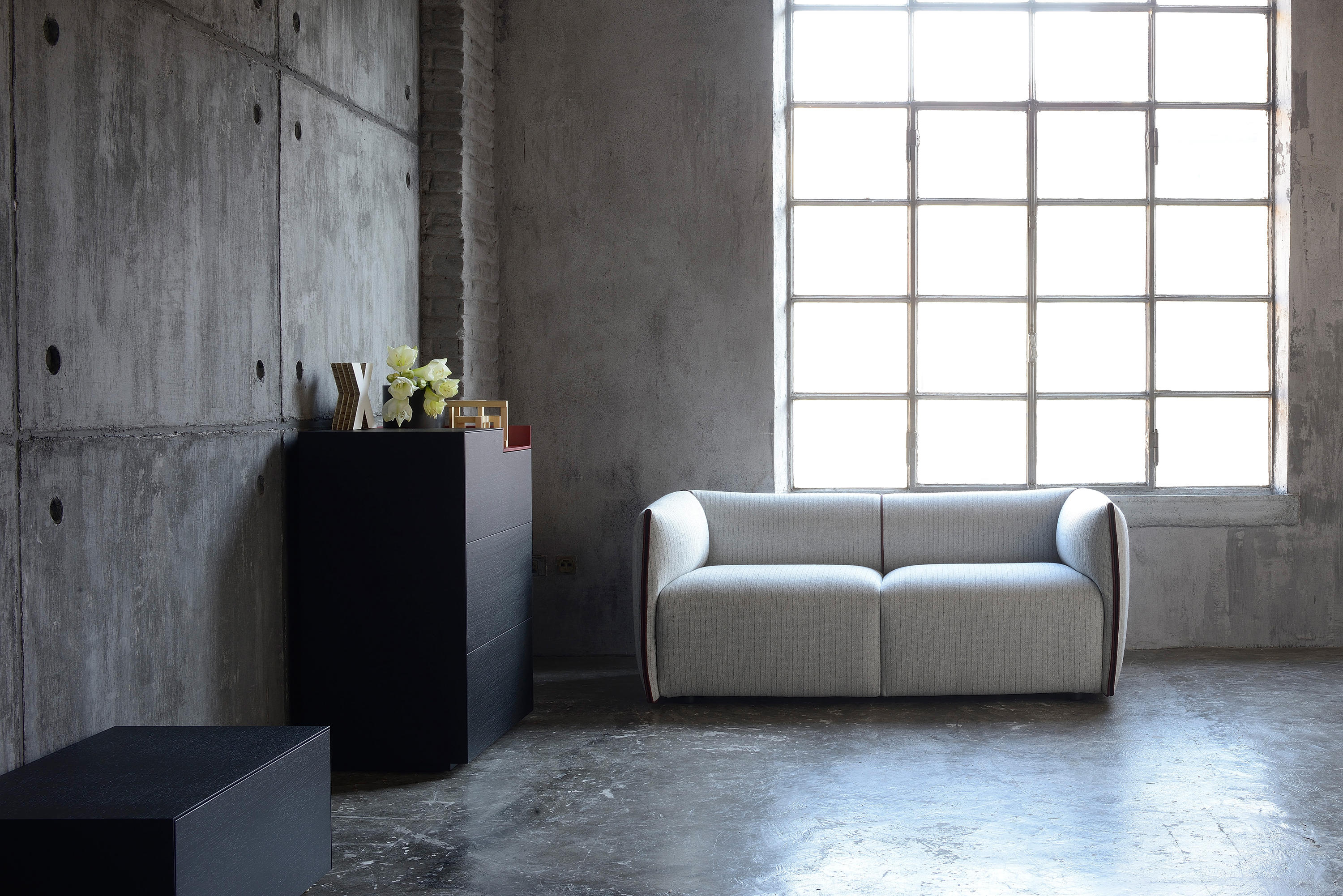华体会(中国) - 坐具|沙发|办公家具|设计师家具|MIA 沙发