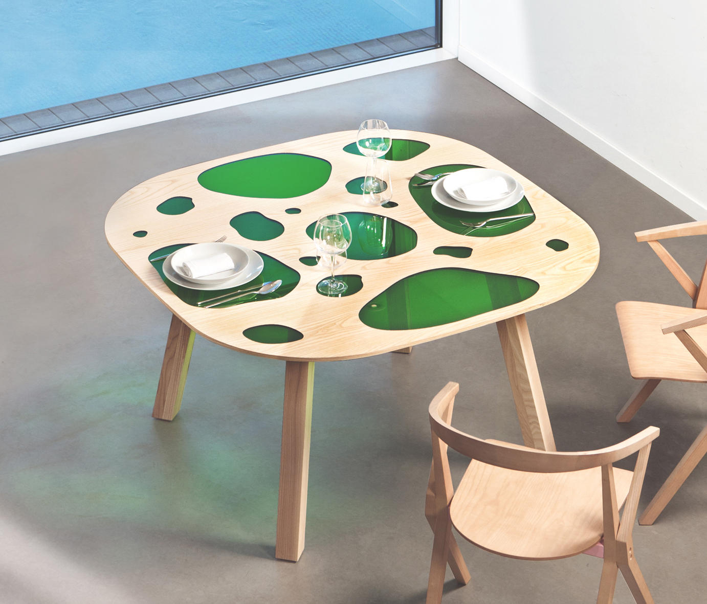 华体会(中国) - 桌几|餐桌|办公家具|设计师家具|Aquario Table 餐台
