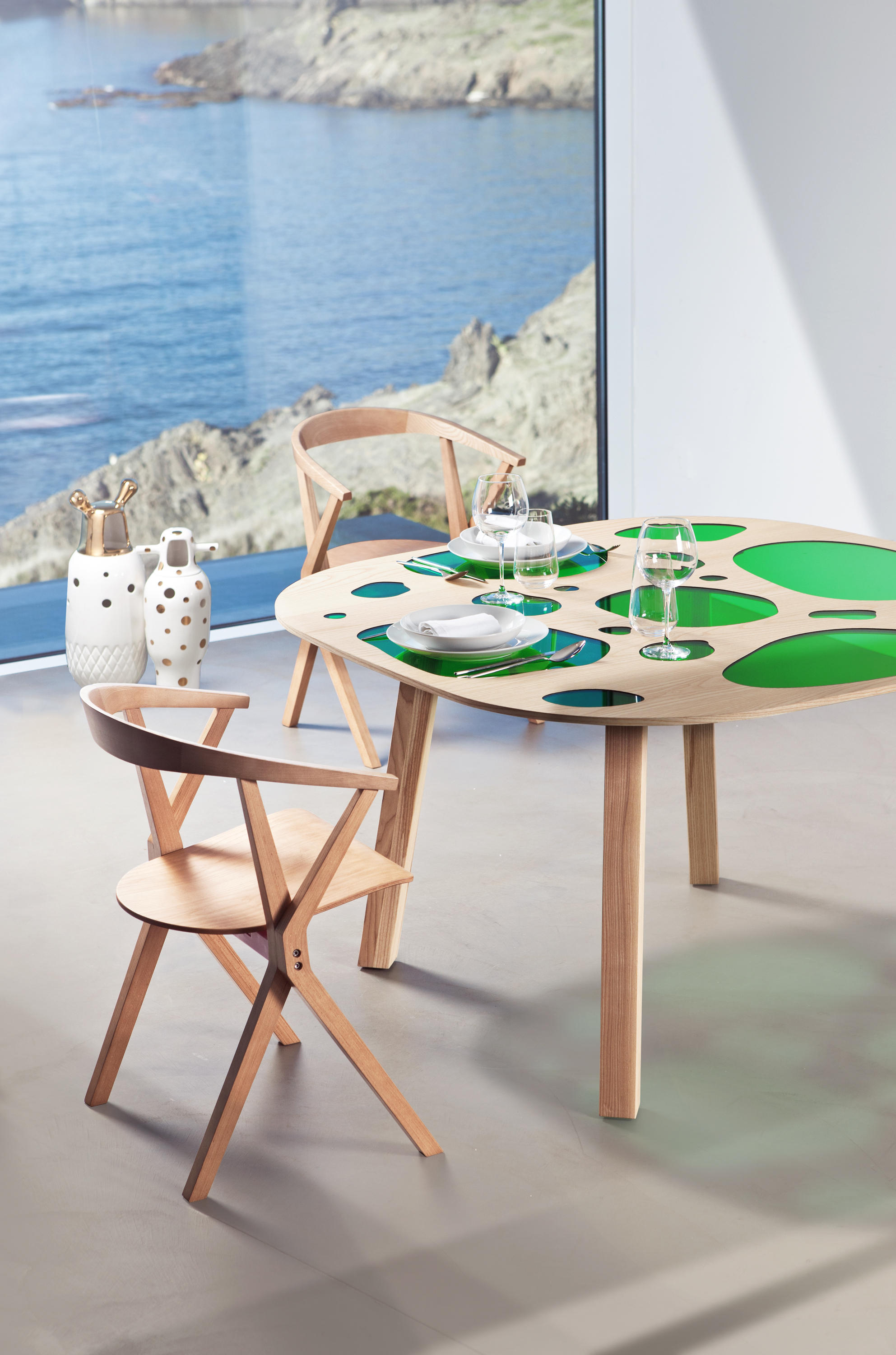 华体会(中国) - 桌几|餐桌|办公家具|设计师家具|Aquario Table 餐台