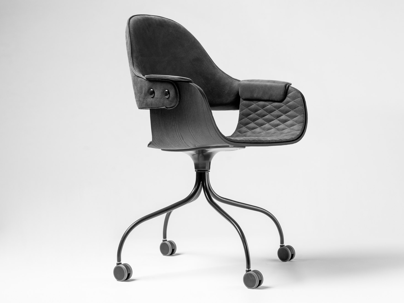 华体会(中国) - 坐具|餐椅|办公家具|设计师家具|SHOWTIME 餐椅/洽谈椅