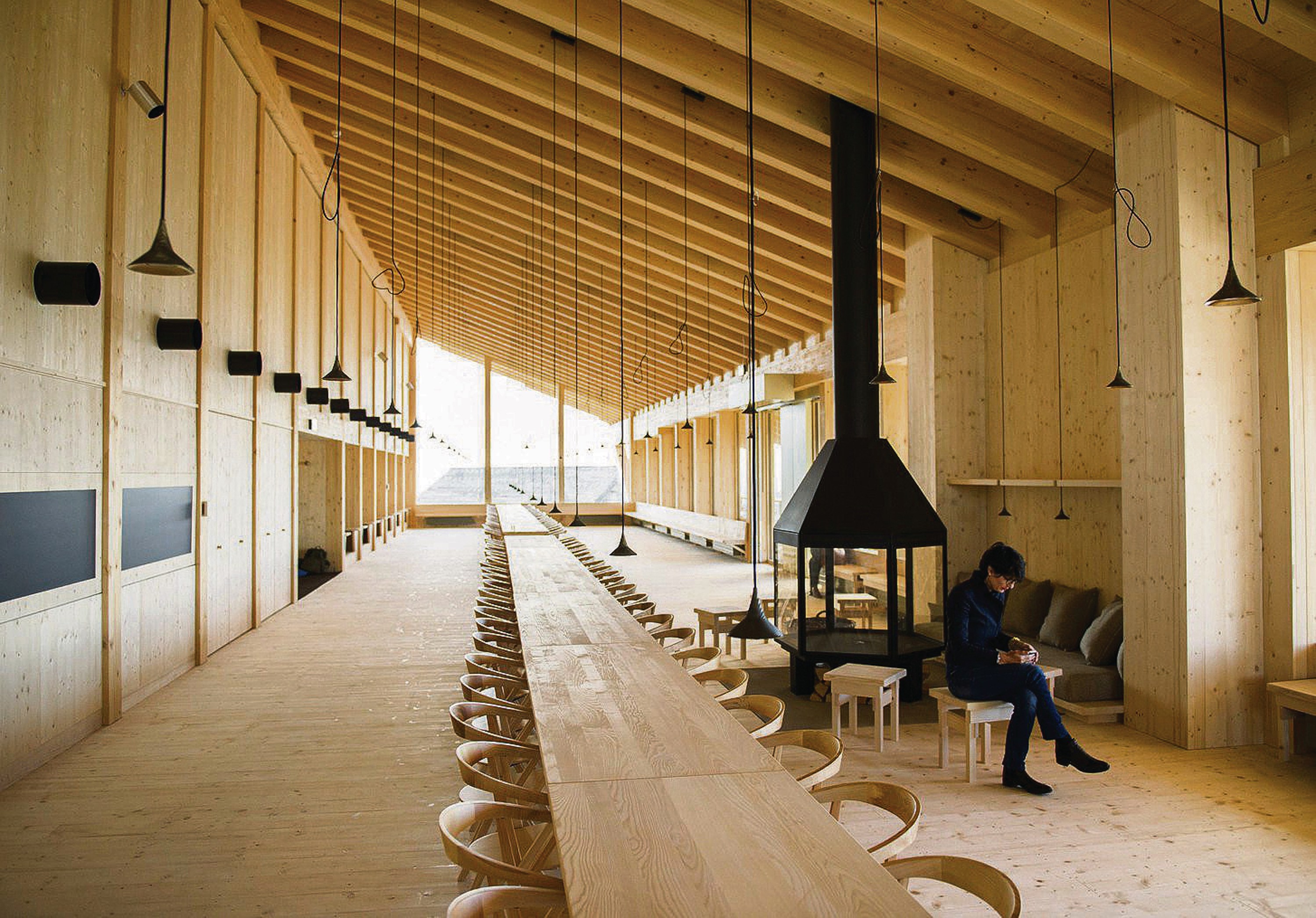 华体会(中国) - 坐具|餐椅|办公家具|设计师家具|Extrusions 餐椅/洽谈椅