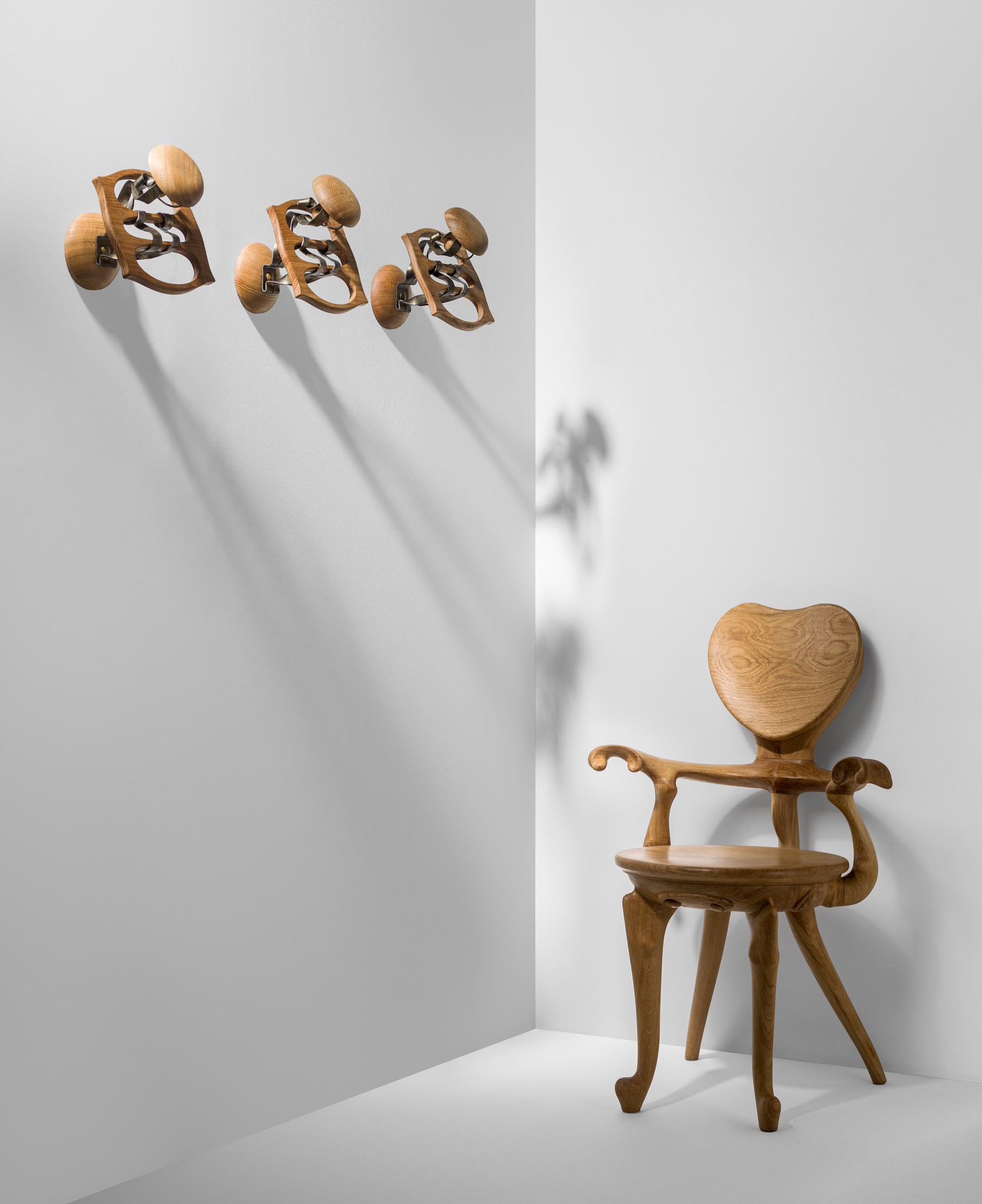 华体会(中国) - 附件|衣帽架|办公家具|设计师家具|衣帽架 CALVET