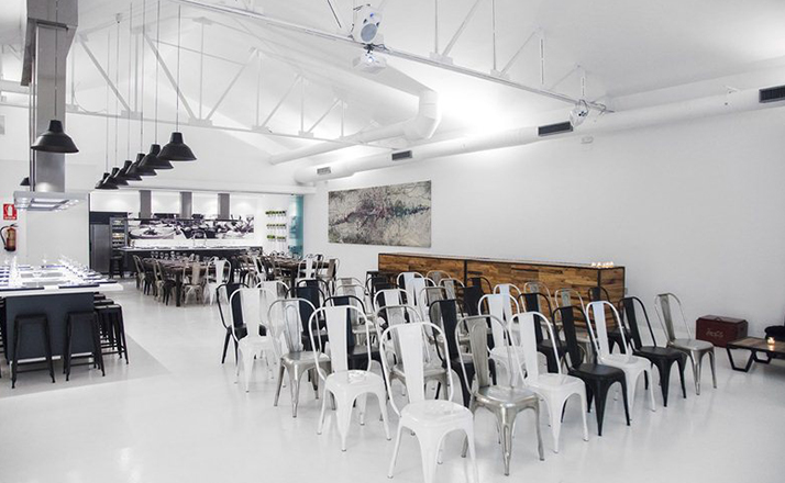 华体会(中国) - 坐具|餐椅|办公家具|设计师家具|tolix椅