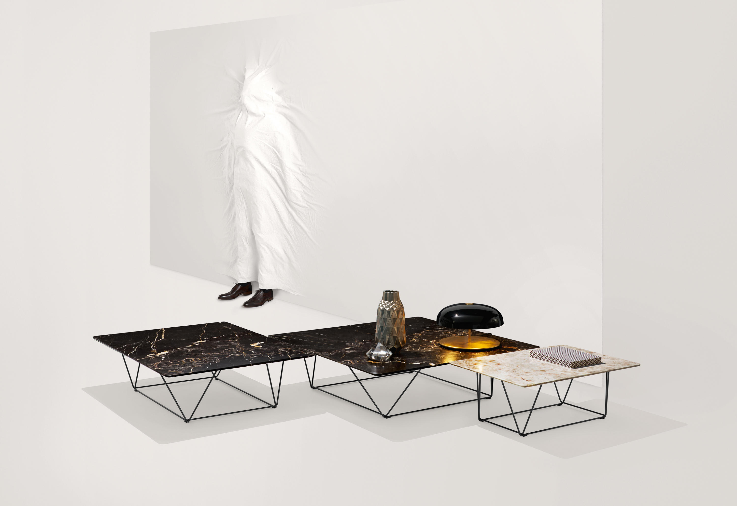 华体会(中国) - 桌几|茶几/边几|办公家具|设计师家具|OKI Table.