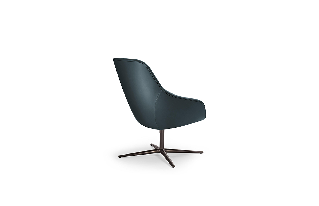 华体会(中国) - 坐具|休闲椅|办公家具|设计师家具|KYO LOUNGE 休闲椅
