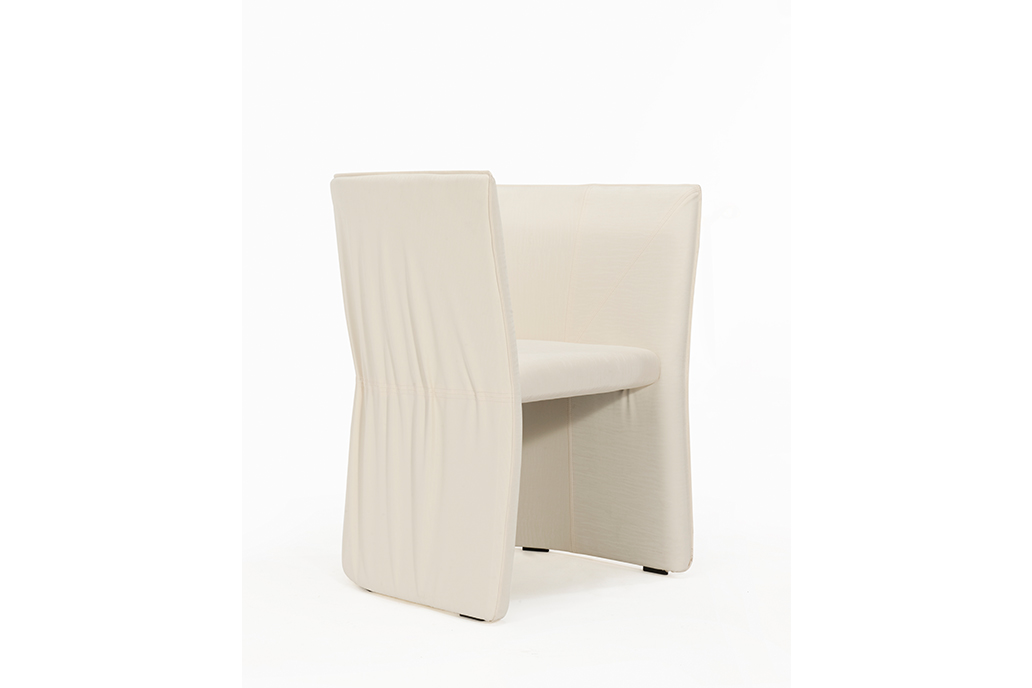 [华体会(中国) - 坐具|休闲椅|办公家具|设计师家具|崔思椅]
