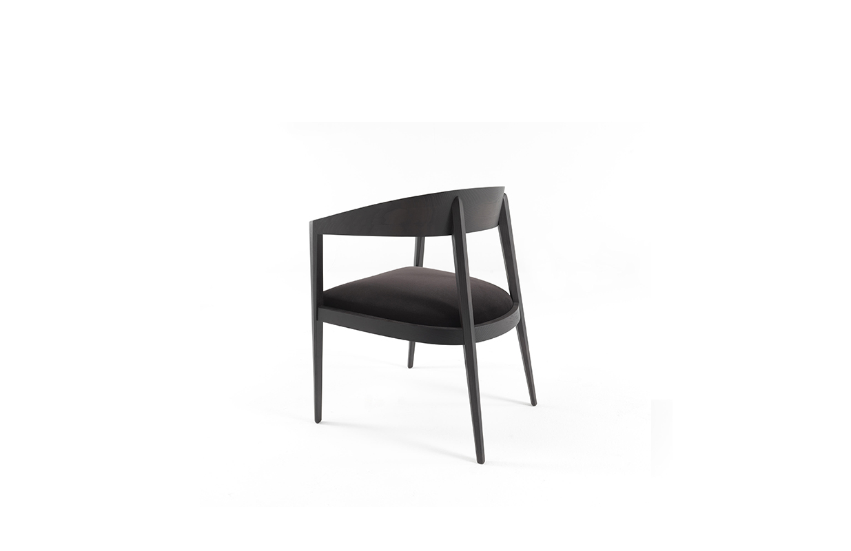 华体会(中国) - 坐具|休闲椅|办公家具|设计师家具|Lizzie扶手椅