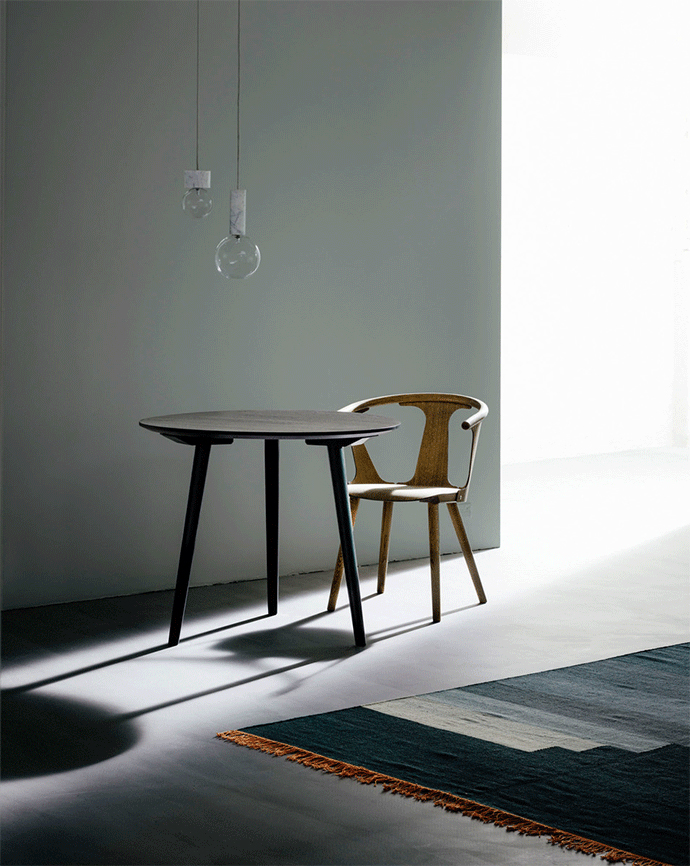 华体会(中国) - 坐具|餐椅|办公家具|设计师家具|Between SK2 餐椅