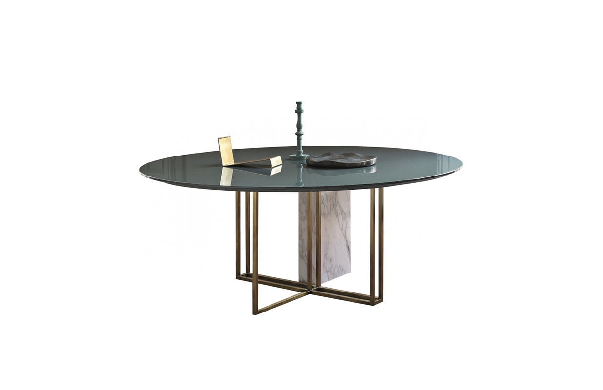 华体会(中国) - 桌几|餐桌|办公家具|设计师家具|Plinto餐桌