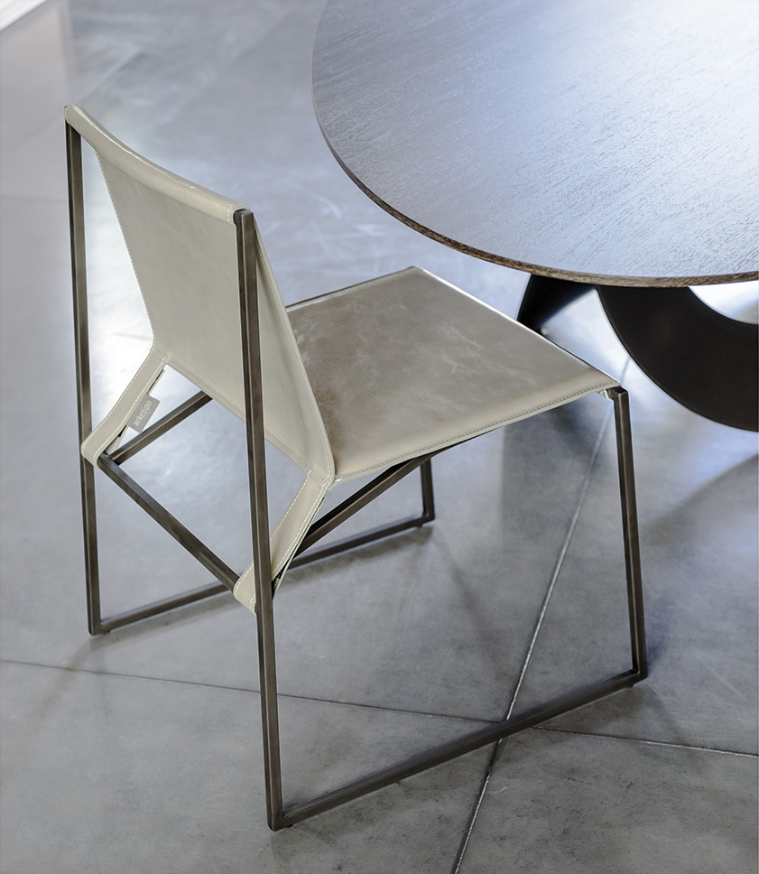 华体会(中国) - 坐具|餐椅|办公家具|设计师家具|卡尔马餐椅