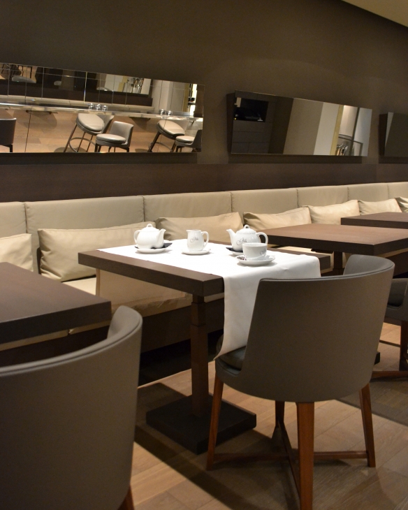华体会(中国) - 坐具|餐椅|办公家具|设计师家具|优质扶手椅