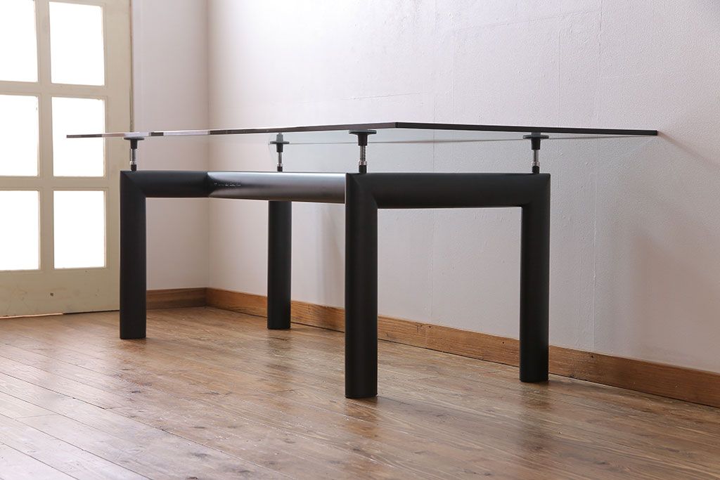 华体会(中国) - 桌几|餐桌|办公家具|设计师家具|LC6餐台