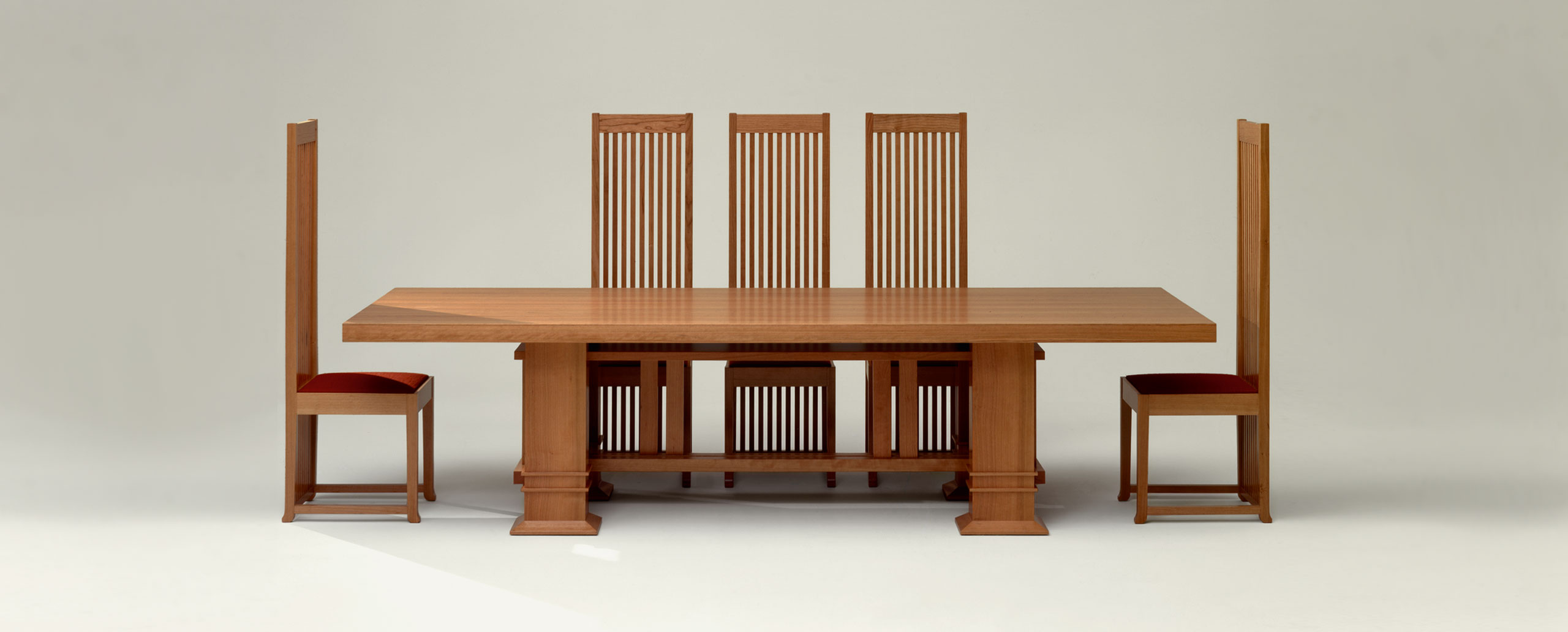 华体会(中国) - 坐具|餐椅|办公家具|设计师家具|601罗比椅
