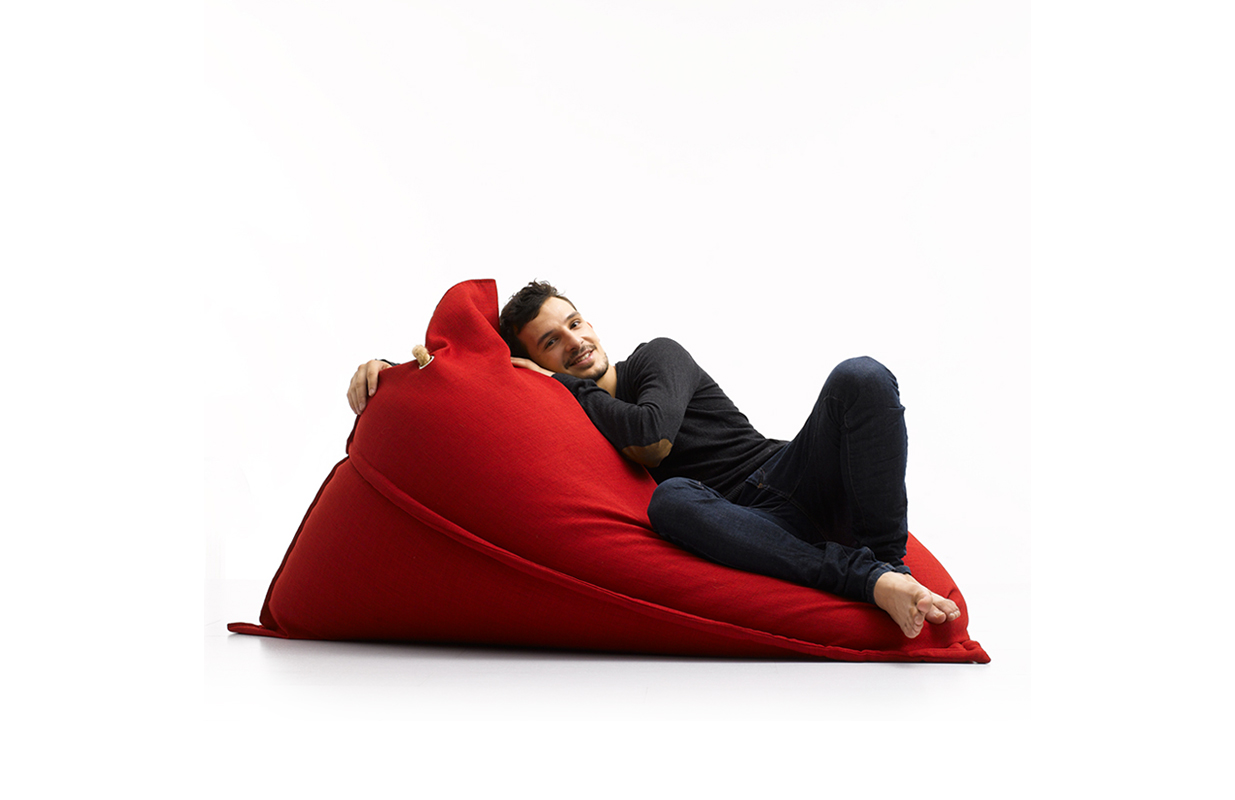 华体会(中国) - 坐具|沙发|办公家具|设计师家具|UK Lazy T懒人沙发